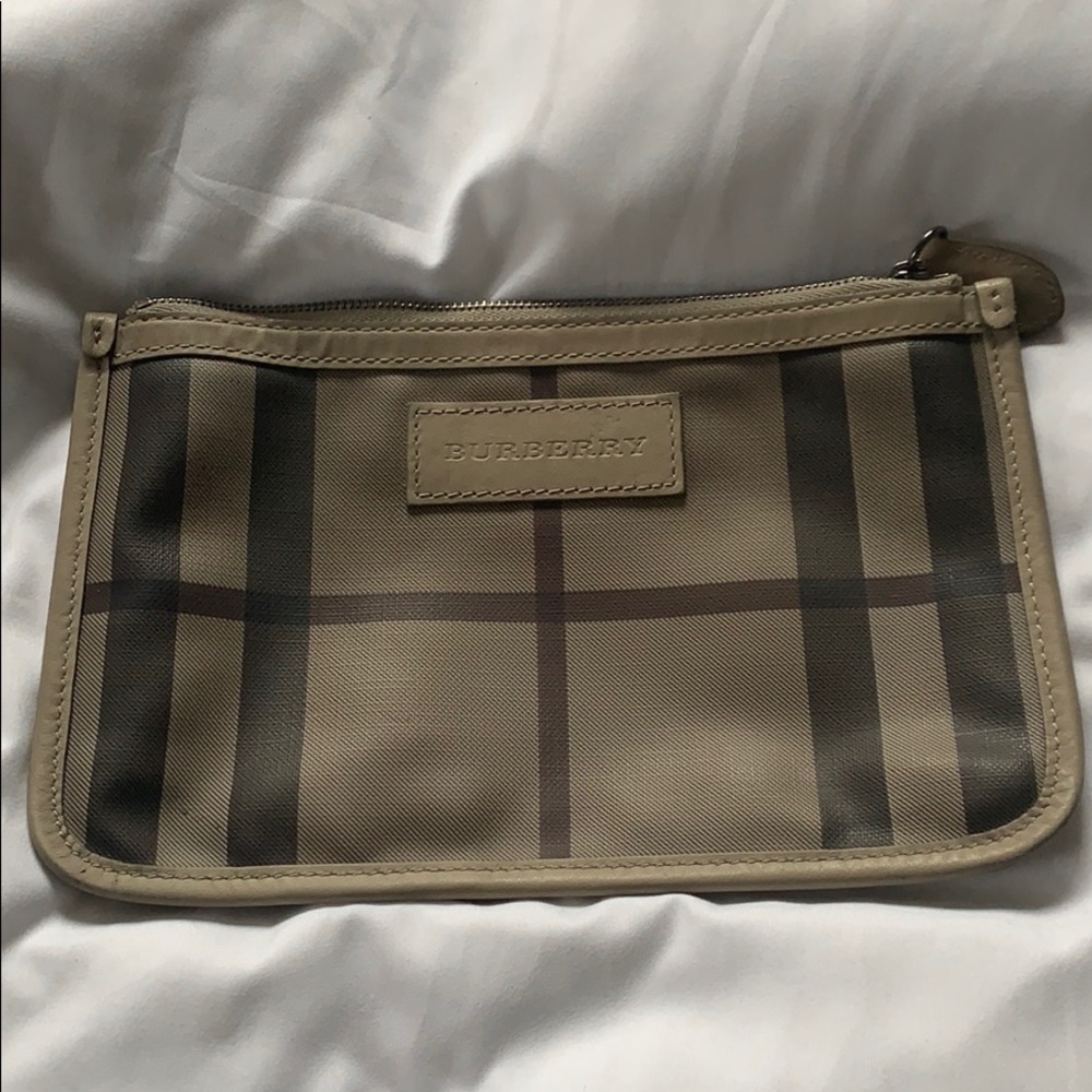 Burberry Plaid Makeup Bag Authentic